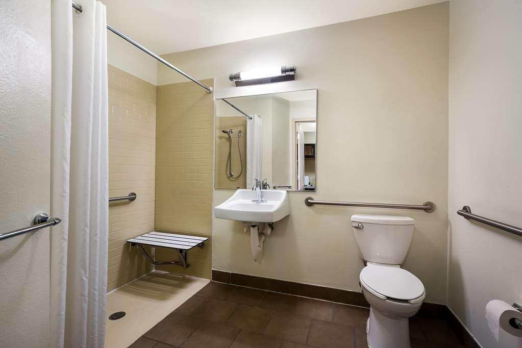 Sonesta Simply Suites Earth Ci Saint Louis Room photo